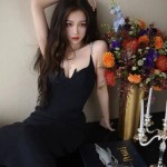 虞书欣秀完美腰身虞书欣绝对是！内娱最适合紧身裙的女人！大围细腰长腿难怪都叫她“北极巨兔”！